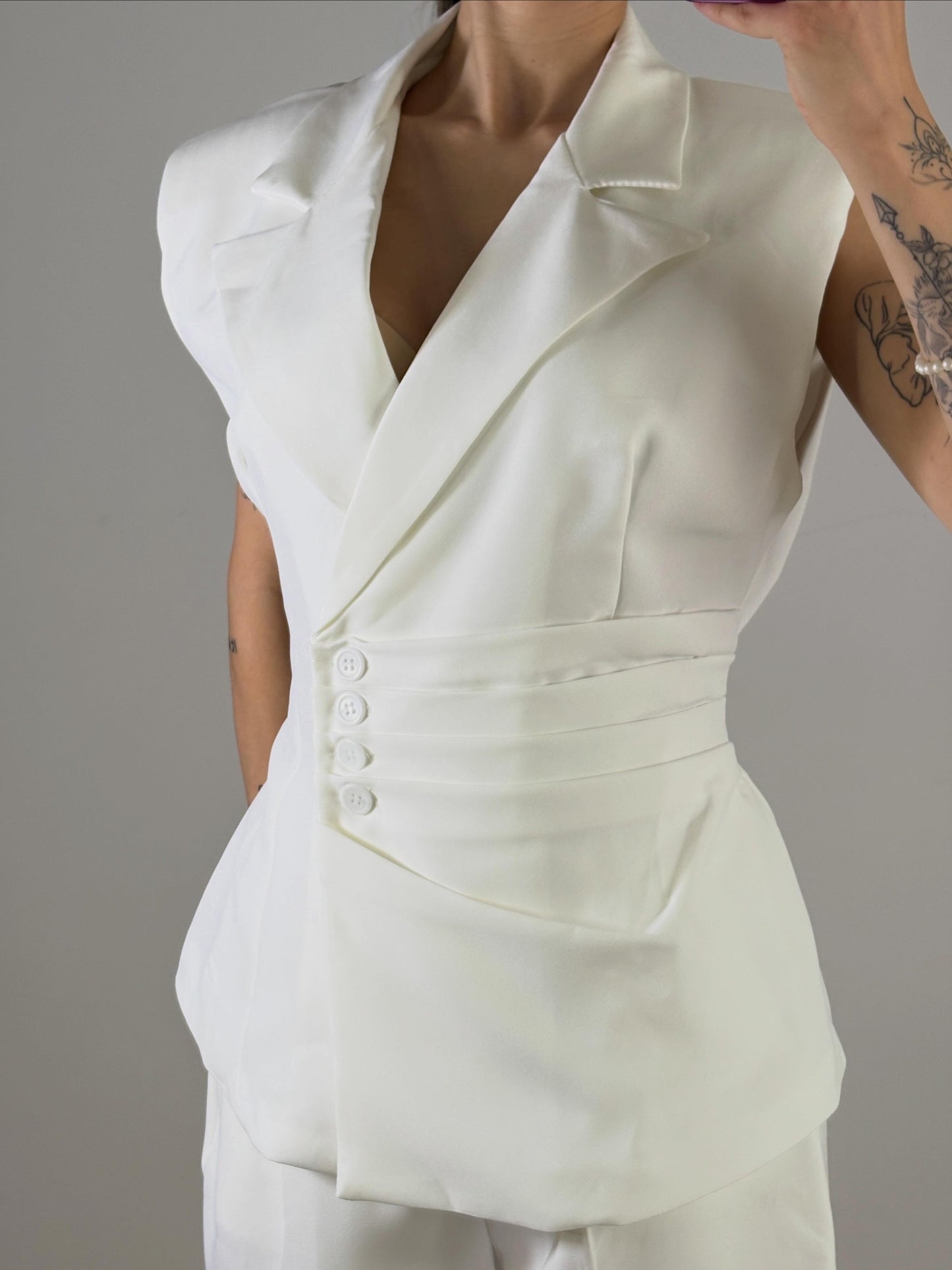 Completo Elegance White