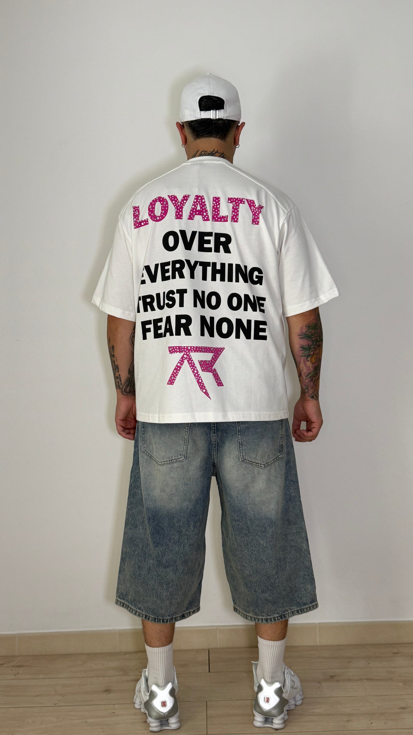 T-Shirt Oversize Loyalty Bianca Back Print Pink