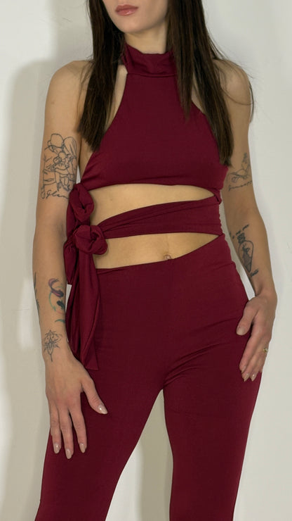 Completo Cut Out Elegance